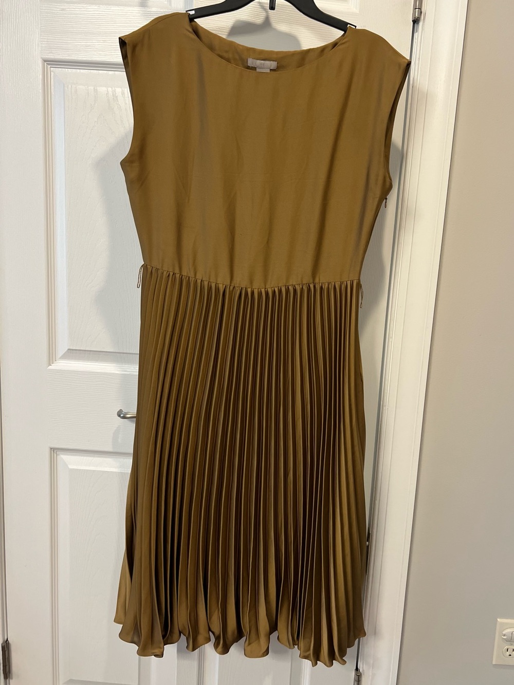 H&M Olive Brown Pleated Midi Dress